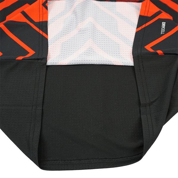 PUMA（プーマ） ACミラン ACM 2023-24 プレマッチ シャツ 772231-01