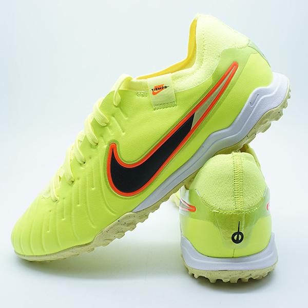 NIKE（ナイキ） レジェンド 10 PRO TF NIKE DV4336-701 ボルト