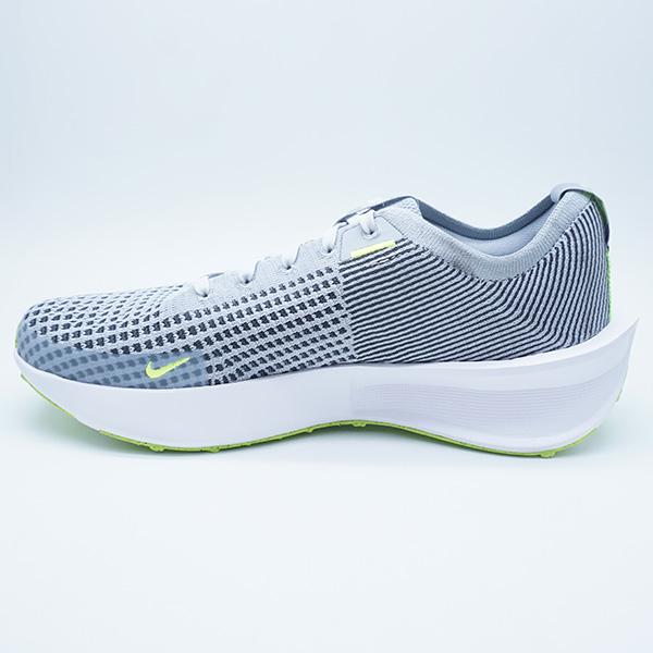 NIKE（ナイキ） インタラクト ラン NIKE FD2291-010 ウルフグレー 