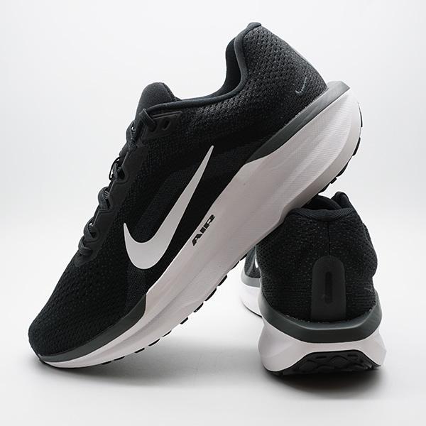 NIKE（ナイキ） エア ウィンフロー11 NIKE FJ9509-001 ブラック