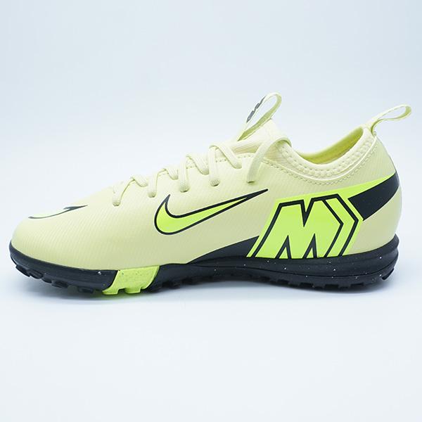 NIKE（ナイキ） ジュニア ズーム ヴェイパー 16 アカデミー TF NIKE