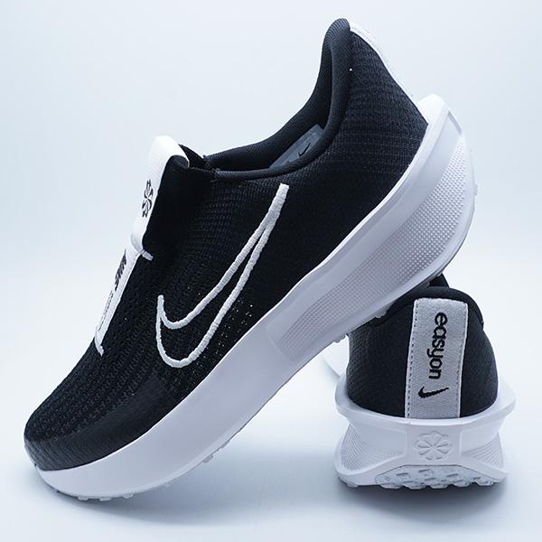 新品未使用品　タグ付き　NIKE ナイキスニーカー　ランニング 28.5センチ NIKE（ナイキ） インタラクト ラン イージーオン NIKE FV5590-001