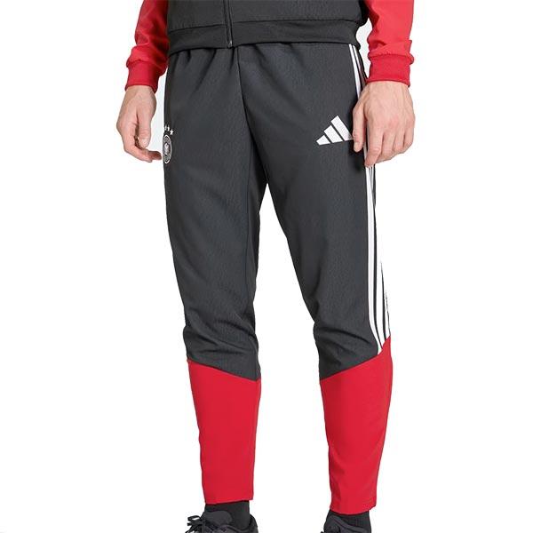 新品未使用 レア！アディダス World Cup 取替式 ドイツ製 日本未発売 adidas（アディダス） ドイツ代表 2026 TIRO PRESENTATION PANTS GY461