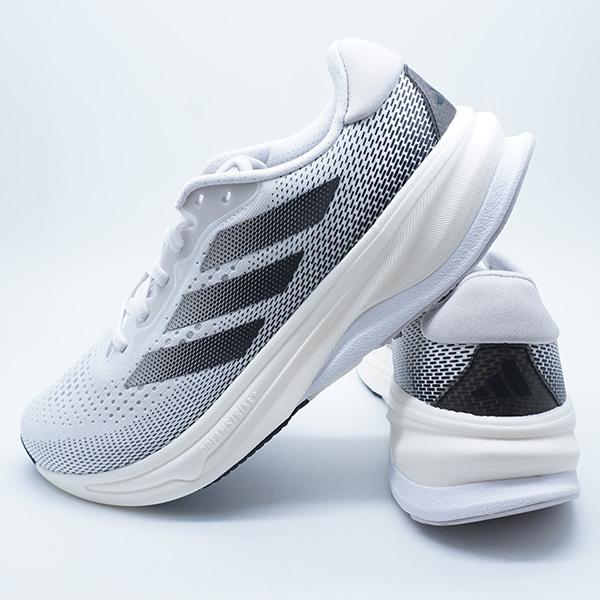 adidas（アディダス） SUPERNOVA SOLUTION adidas ID3601 フットウェアホワイト ランニングシューズ ...