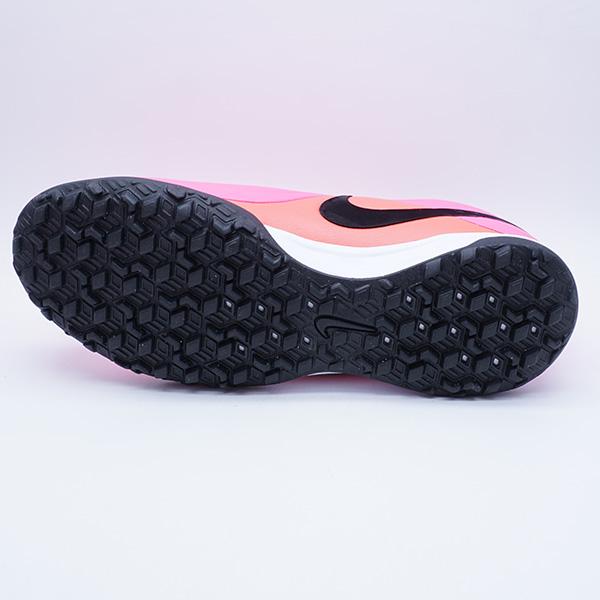 NIKE（ナイキ） ティエンポ マエストロ アカデミー TF T NIKE IQ2388