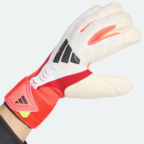 adidas（アディダス） プレデター ゴールキーパーグローブ PRO