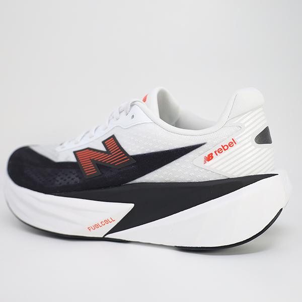 New Balance（ニューバランス） メンズランニングシューズ FuelCell