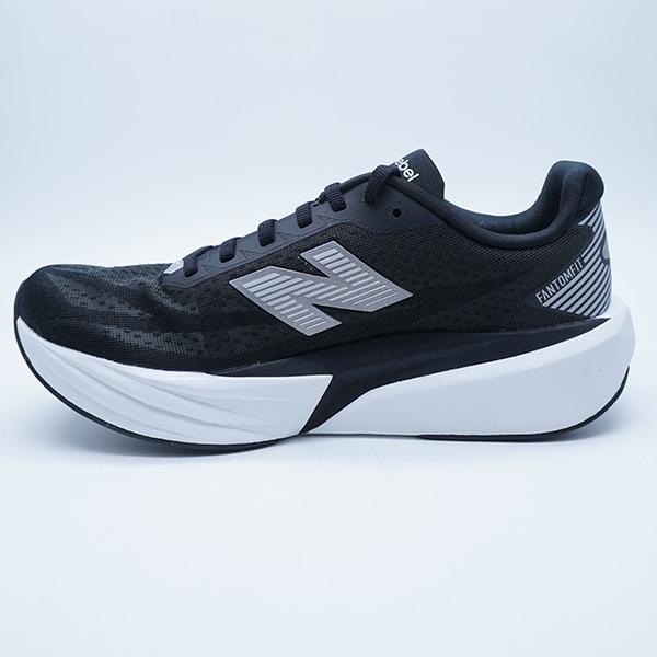 New Balance（ニューバランス） FuelCell Rebel v5 New Balance