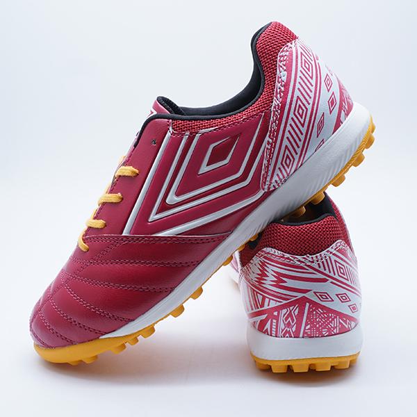 新品 未使用 アンブロ サッカー トレーニング シューズ アクセレイター umbro（アンブロ） アクセレイター TR JR WIDE umbro UF4FCST2J-WROR
