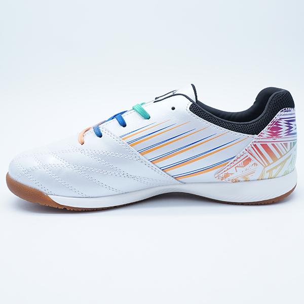 umbro アクセレイター TR JR WD IN アンブロ UF4FCST3J-WHBK