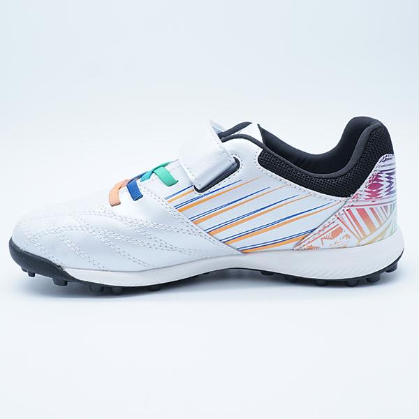 umbro（アンブロ） アクセレイター SB JR WIDE umbro UF4FCST5J-WHBK