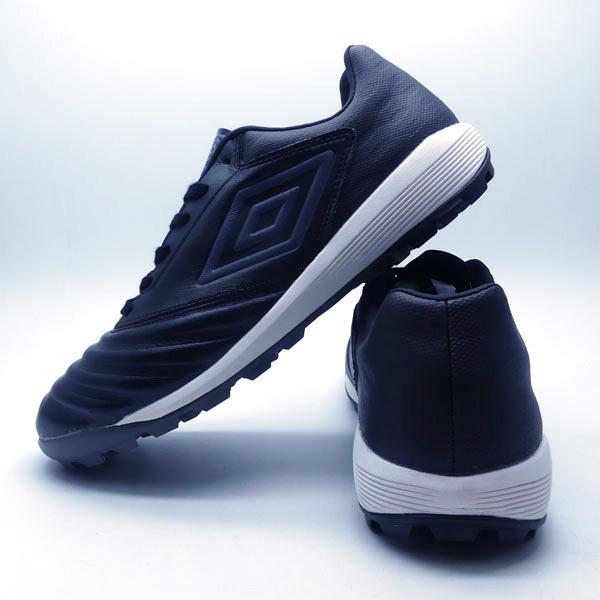 【新品】UMBRO サッカーシューズ ユーブイアール KL umbro（アンブロ） UVR KL UMBRO UU2PJB11BG ブラック×グレイ サッカー