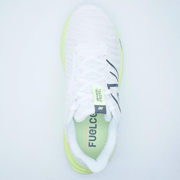 New Balance（ニューバランス） FUELCELL PROPEL プロペル V4 New