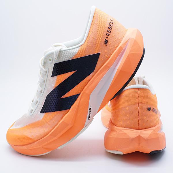 New Balance FuelCell Rebel v4 ニューバランス WFCXCC4-B New Balance FuelCell Rebel v4 ニューバランス WFCXCC4-B