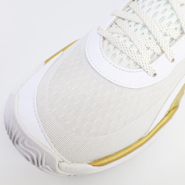 UNDER ARMOUR（アンダーアーマー） バスケットボールシューズ UA