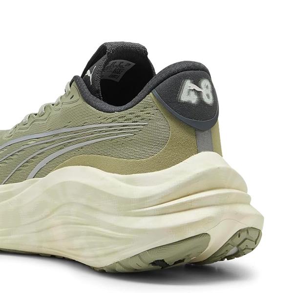 PUMA（プーマ） マグマックス ニトロ Terrains メンズ ランニング