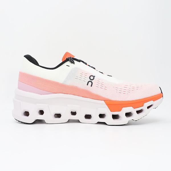 オン On レディース ランニングシューズ クラウドモンスター 2