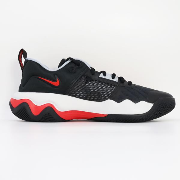 NIKE（ナイキ） バスケットボールシューズ バッシュ ヤニス