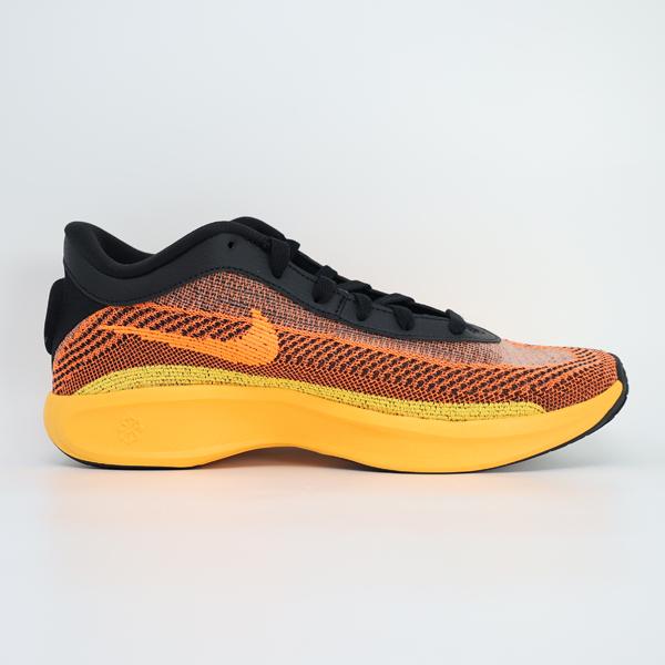 NIKE（ナイキ） バスケットボールシューズ G.T. ハッスル アカデミー