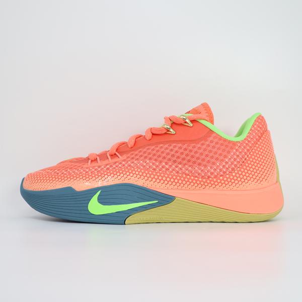 NIKE（ナイキ） メンズ バスケットシューズ バッシュ NIKE S.T. FLARE