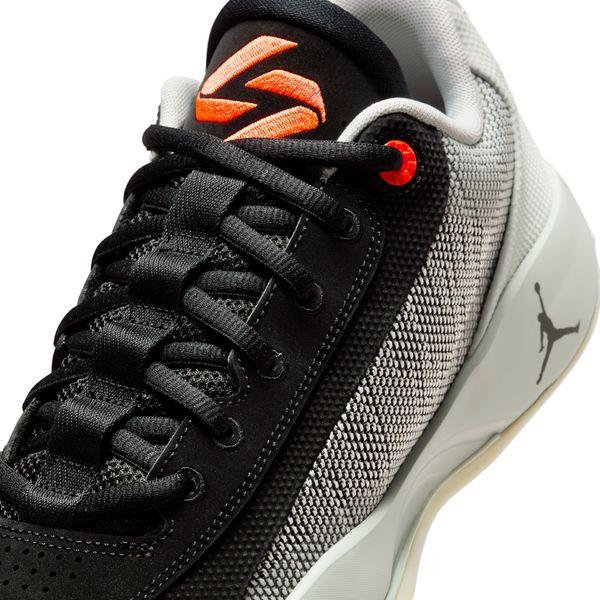 ナイキジョーダン77PF バスケットボールシューズ 28cm NIKE ジョーダン ルカ77PF バスケットボールシューズ HF0819-101