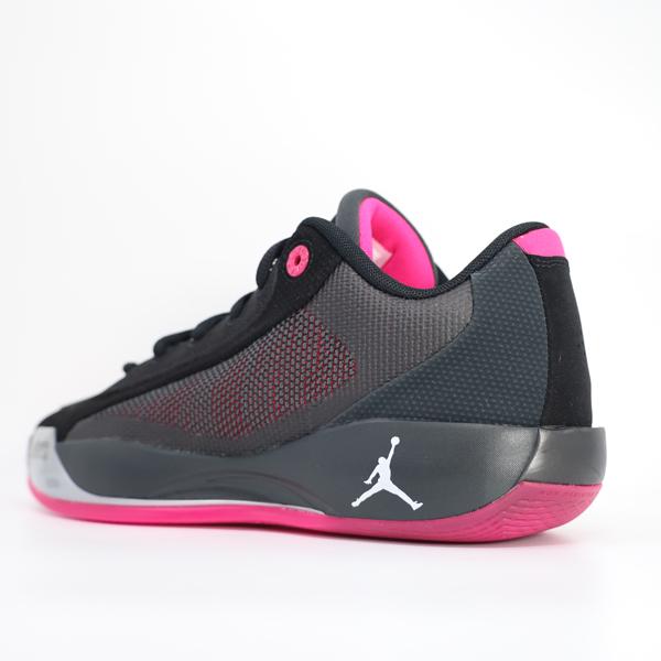 ジョーダン　ナイキ　バスケットシューズ　25cm ナイキ ジョーダン 25 NIKE JORDAN RISING HIGH バスケ - メルカリ