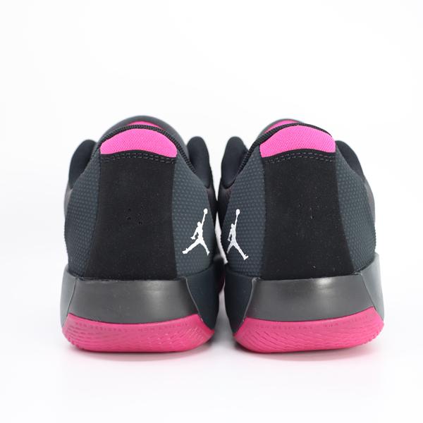 【新品未使用】luka77 Jordan バスケットボールシューズ 黒/ピンク NIKE（ナイキ） ジョーダン ルカ .77 PF バスケットボールシューズ