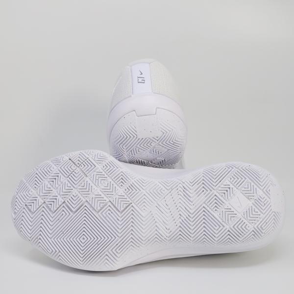 NIKE（ナイキ） バスケットボールシューズ G.T. カット アカデミー 2