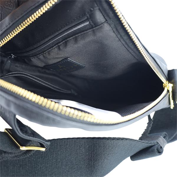 訳アリ【新品未使用】ジョーダン　スリングバッグ　MA0991-K5X JORDAN BRAND JAM MONOGRAM SLING BAG BLACK（ジョーダン ブランド JHM