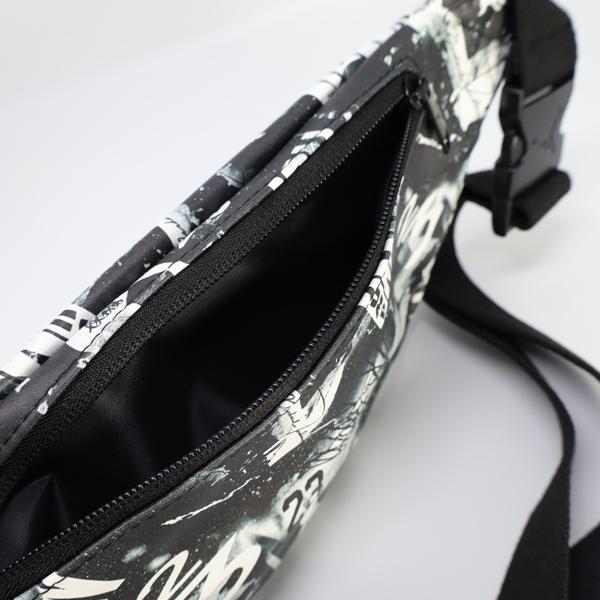 ジョーダン　ミニバック　レア極美品 8739014_l.jpg?impolicy=ogp