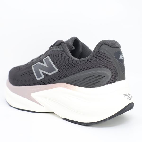 New Balance（ニューバランス） フレッシュフォーム エックス カイハ