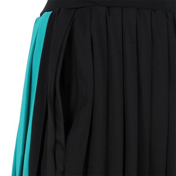 FILA（フィラ） テニスウエア ライン 切替 プリーツ スコート