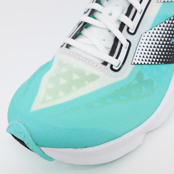 ニューバランス New Balance レディース ランニングシューズ FuelCell