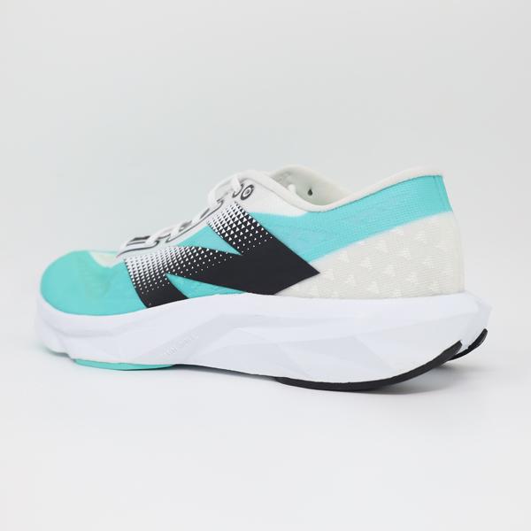 ニューバランス New Balance レディース ランニングシューズ FuelCell