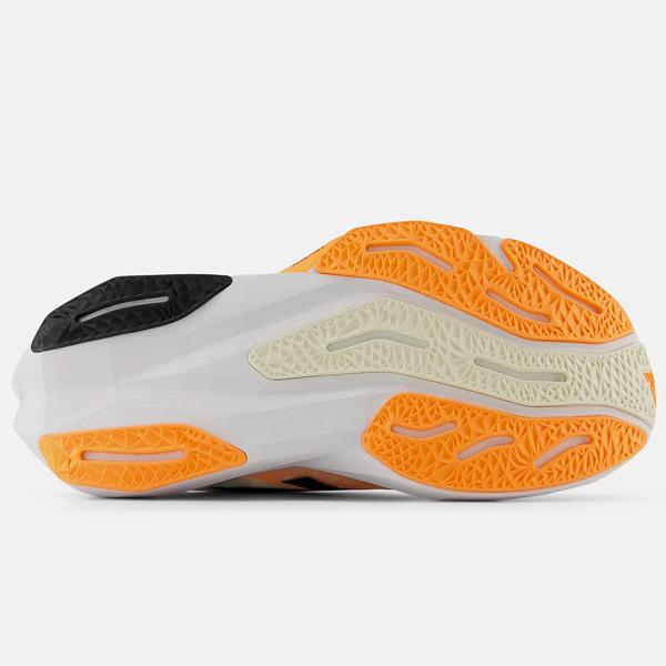 New Balance（ニューバランス） レディースランニングシューズ WFCXCN4