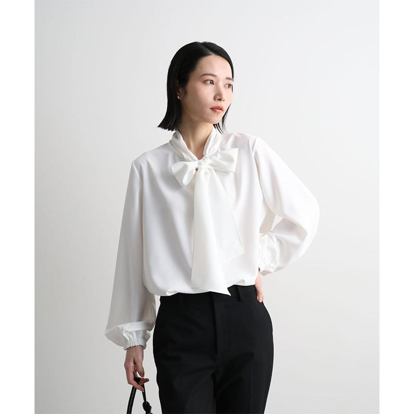 シャツ/ブラウス(長袖/七分) BOW TIE FRILL SHIRT FEKETE（フェケテ）の「BOWTIE FRILL SHIRT BLOUSE / ボウタイフリル
