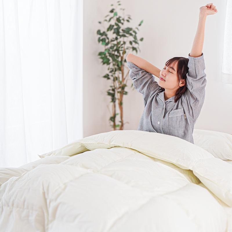 羽毛布団 クイーン 暖かい布団 日本製 グース93％ 国内洗浄 羽毛掛け布団 ふとん ロイヤルゴールドラベル おすすめ |  | 18