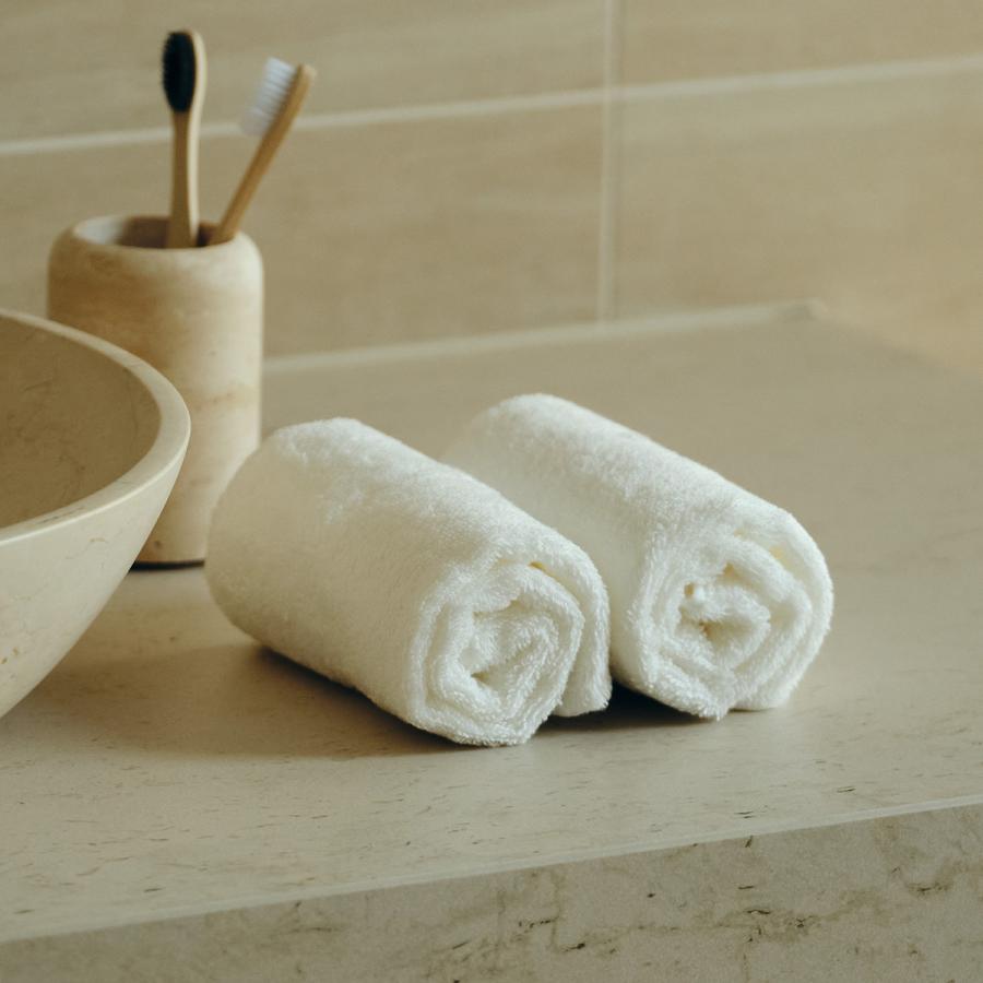 ハンドタオル 今治 大判 速乾 今治タオル ホテル仕様 日本製 西川 タオル 40×40cm 厚手 大きめ ボリューム 吸水 綿100％ ふわふわ パフィールコットン | 西川 | 05