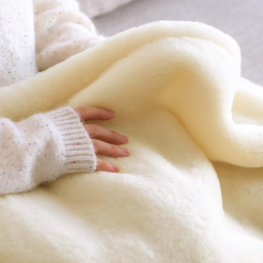 毛布 ハーフサイズ 140×100cm ひざ掛け ウール 100% ブランケット 泉大津 日本製 ウール毛布 メリノウール 厚手 ハーフケット 膝掛け お昼寝 保育園 洗え_4