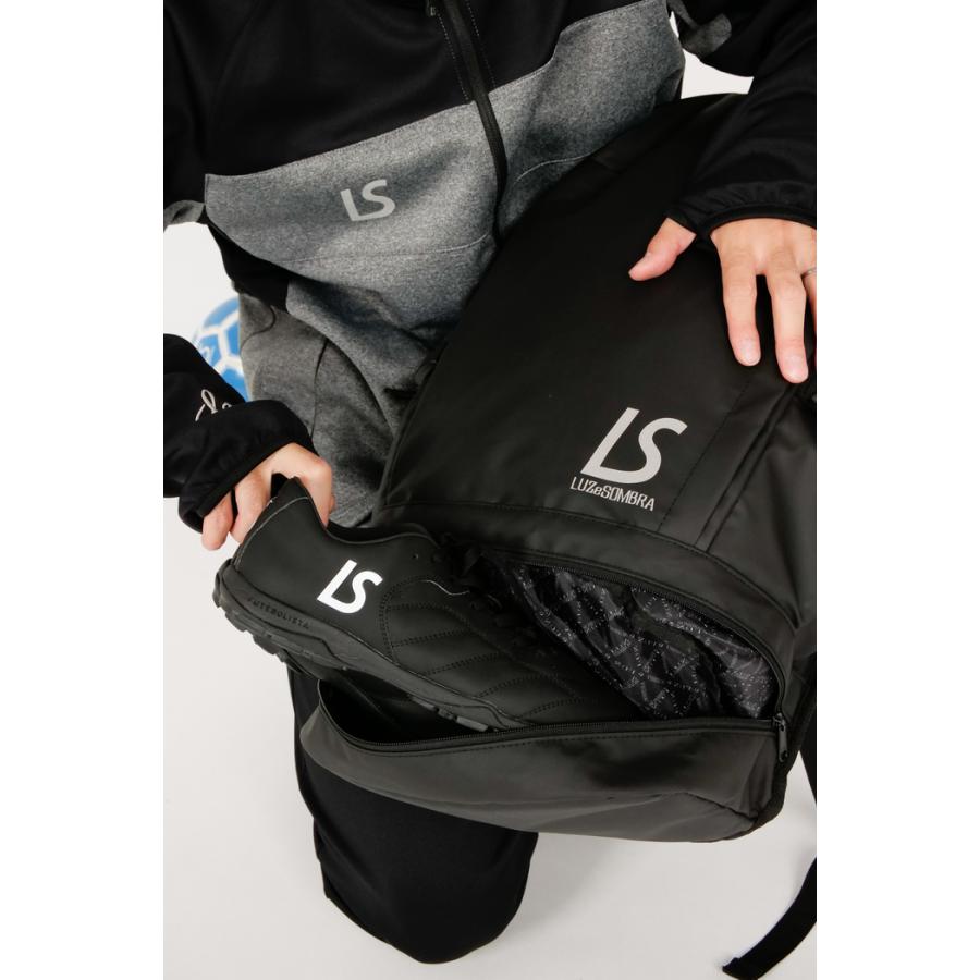 ルースイソンブラ（LUZ e SOMBRA） バックパック L1242440 LS SURGE