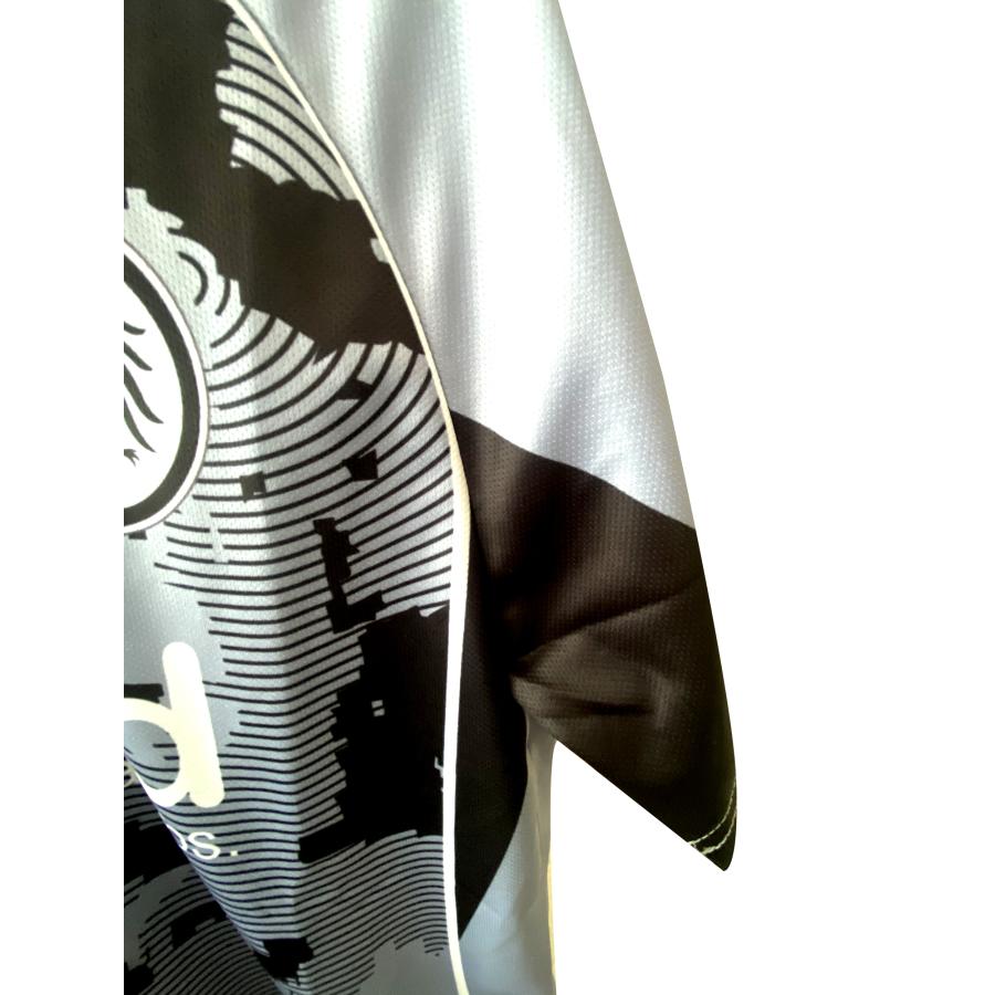 【未使用・タグ付】フランクフルト 125周年ユニフォーム #27 ゲッツェ 未使用・タグ付】フランクフルト 125周年ユニフォーム #27 ゲッツェ