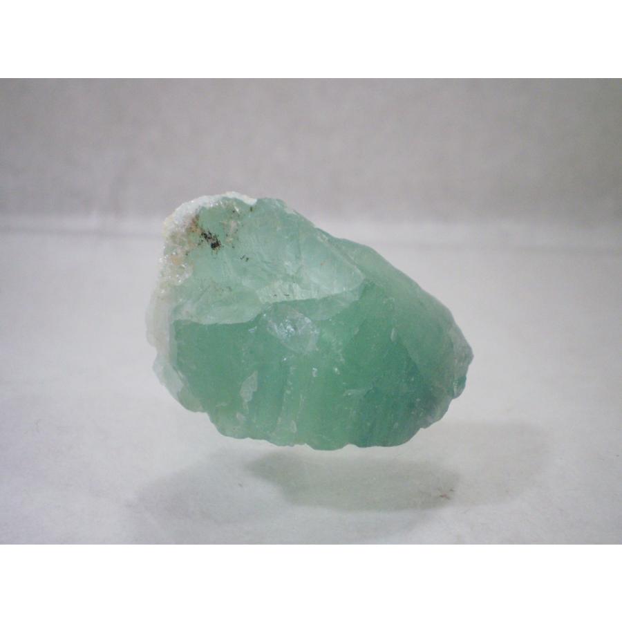 グリーンフローライト（緑蛍石）心穏やかに安らぎを与えるエメラルド