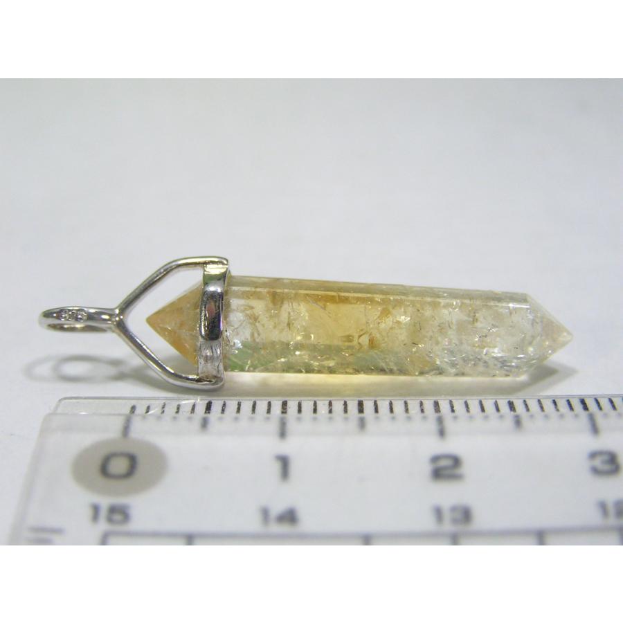 シトリン（黄水晶）ダブルポイントのペンダントトップ 天然石 魔除け 