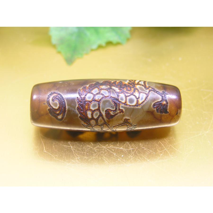 龍眼天珠 馬蹄痕入り 古薬師天珠42玉他 チベット直送 チベット人手作り 七眼天珠 | チベット天珠専門店 awjp