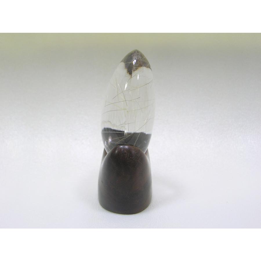 ルチルクォーツ ルース 針入り水晶 ルチルクォーツ（針水晶）ルース 木製台座付き 透明感のある水晶に金針