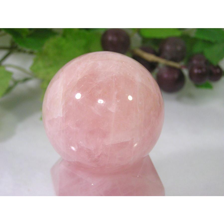 ローズクォーツ　丸玉　置物　スフィア　紅水晶　天然石　【超美品】1 ローズクォーツ（紅水晶）スフィア 天然石 原石 パワーストン 丸玉