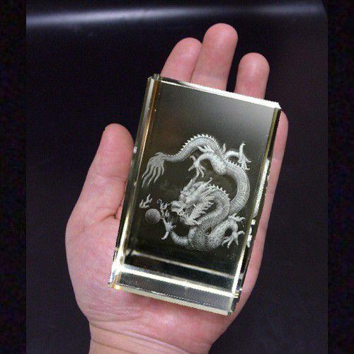 送料無料)NO-28 風水の高級クリスタルレーザー彫り置物□五本爪の皇帝