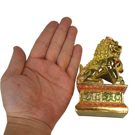 NO-11（送料無料）☆風水の獅子☆≪黄金≫金色の獅子【B】☆金運/財運