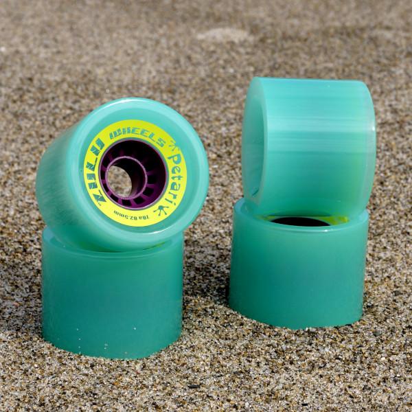 カービング＆スラロームに人気！ジャパンブランドスケートボード