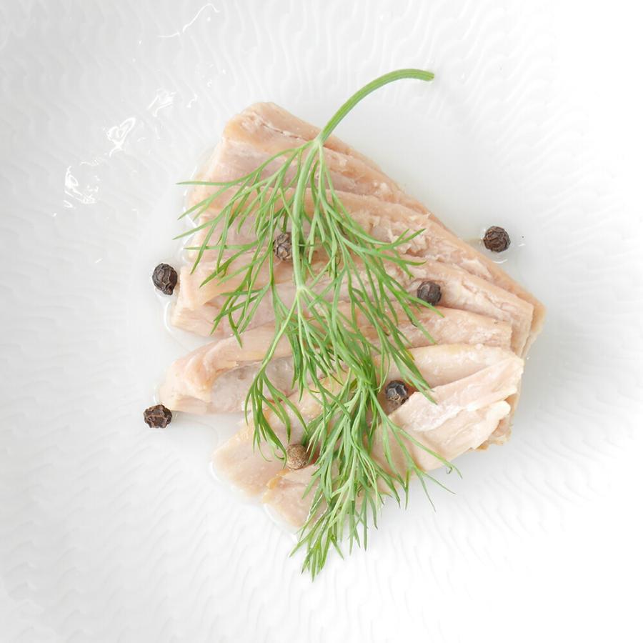 伊豆川飼料 とろつな しろつな 2種 4缶 セット 北海道・四国